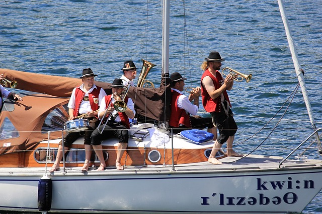 药厂更是在 药厂更是在